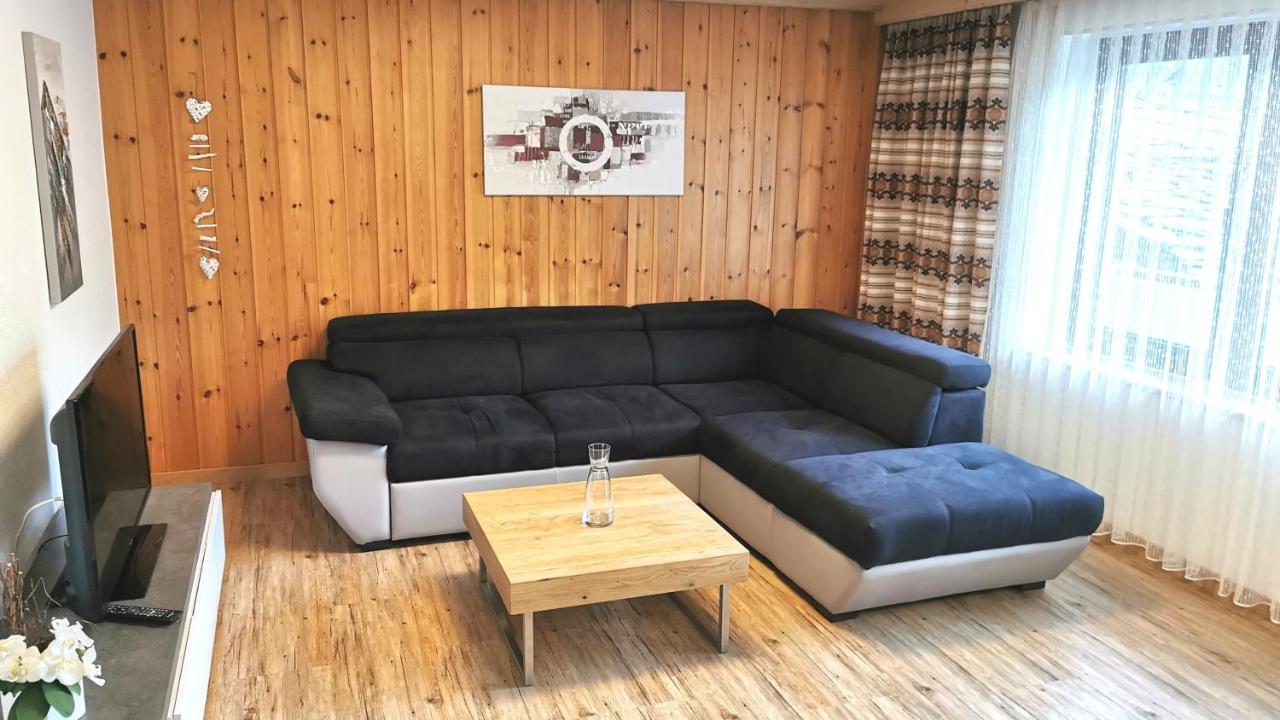 Ferienhaus Adonis Daire Saas-Grund Dış mekan fotoğraf